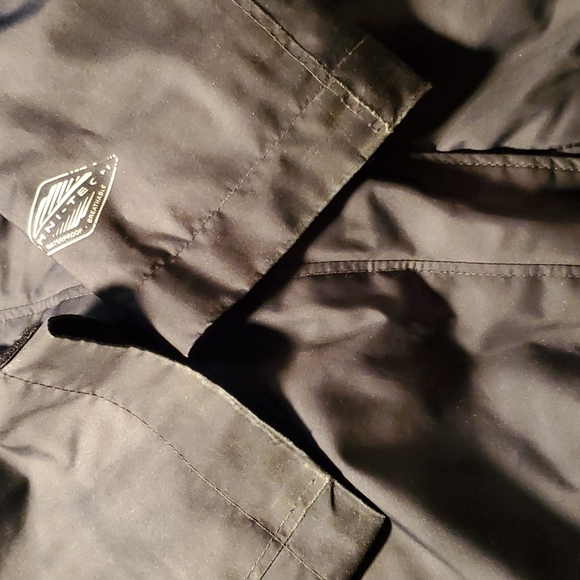 Columbia winter coat - Picture 3 of 10